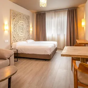 Este By Qhotels Appartement